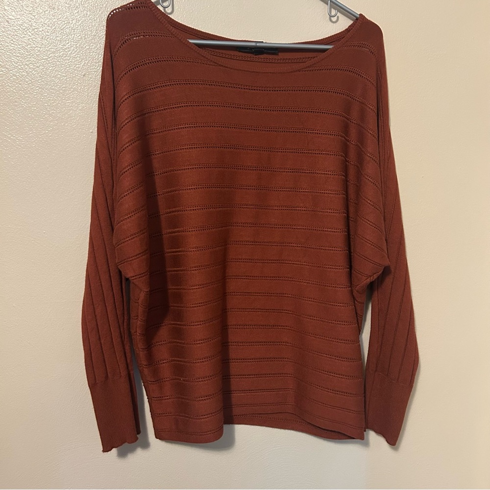 Cyrus Women's Sweater in Warm Rust